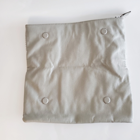 BCBGENERATION Clutch Sequin Silver - Picture 4 of 10